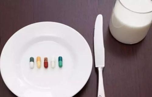 喜歡喝牛奶的你，這4點注意到了嗎？——《健康食品信息服務網》食品信息咨詢服務提醒